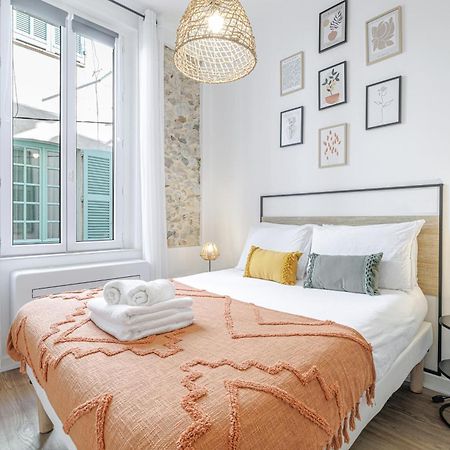 Old Town Antibes Superb New Flat, For 3, Ac, Wi-Fi Lejlighed Eksteriør billede
