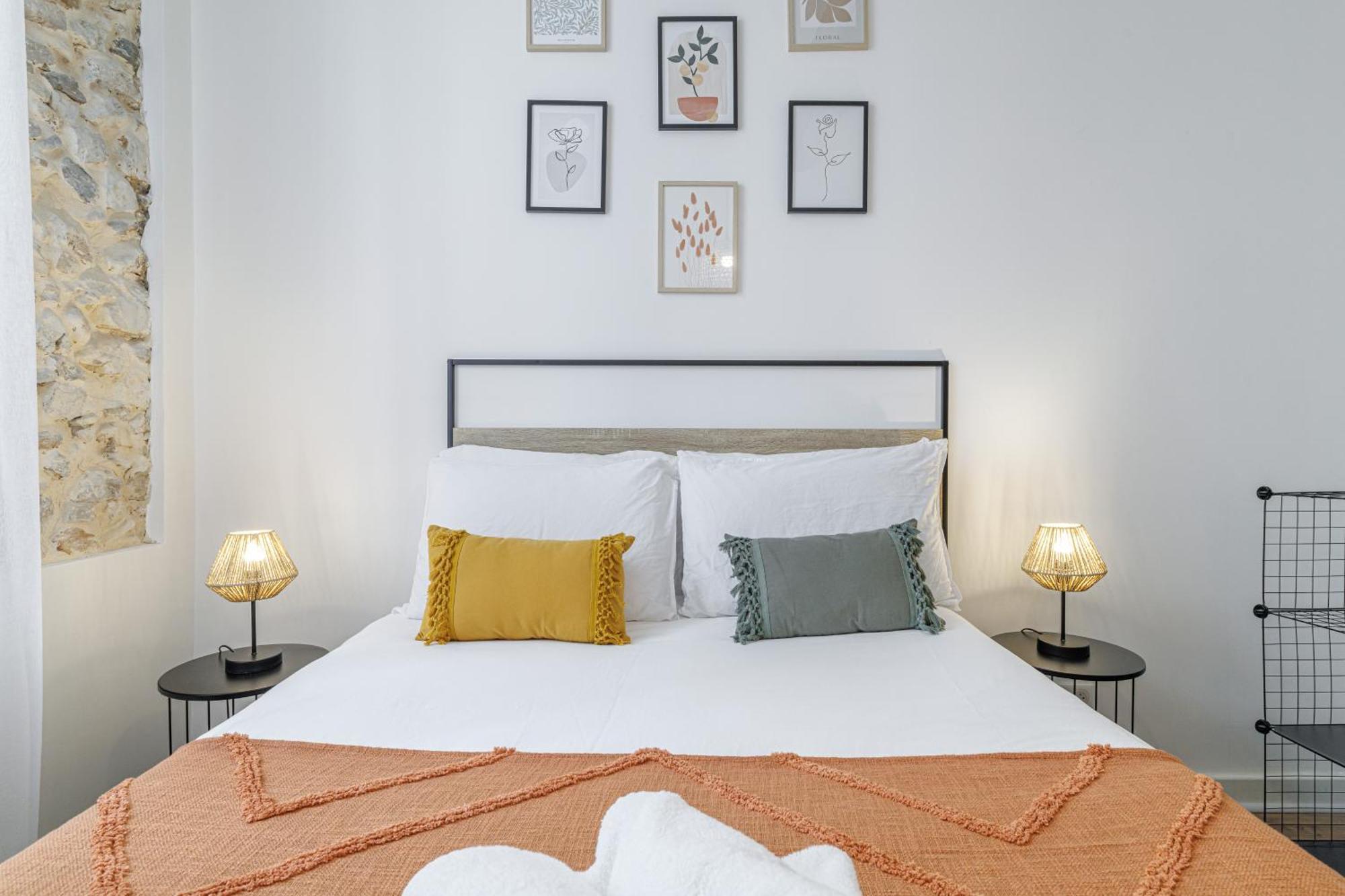 Old Town Antibes Superb New Flat, For 3, Ac, Wi-Fi Lejlighed Eksteriør billede